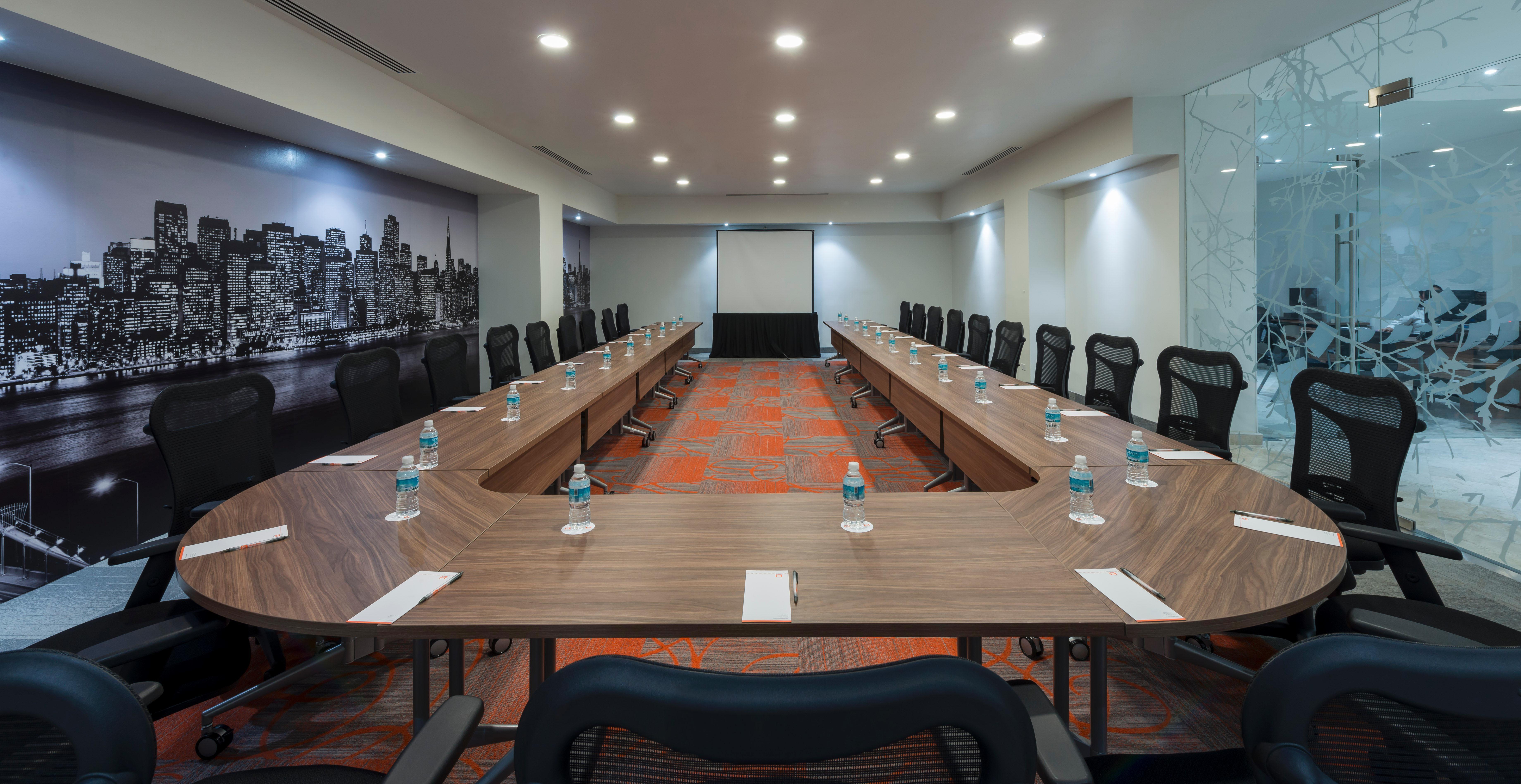 Real Inn Tijuana By Camino Real Hoteles Exterior foto Meeting room at the hotel